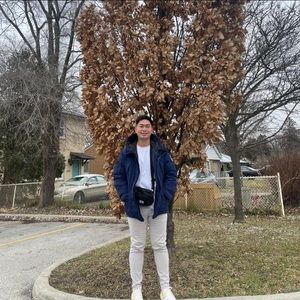 Meet your Posher, Eric john